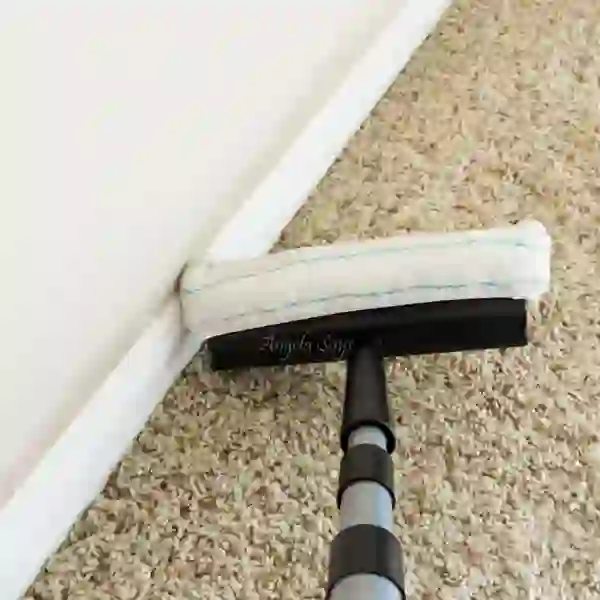 10 Simple Baseboard Cleaning Hacks to Make Cleaning Easier