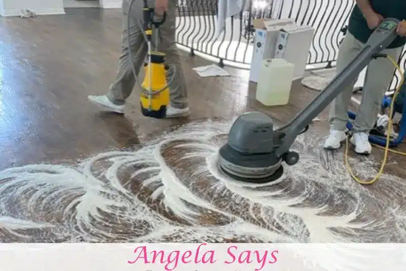 Kiwi Professional Wood Floor Cleaning
